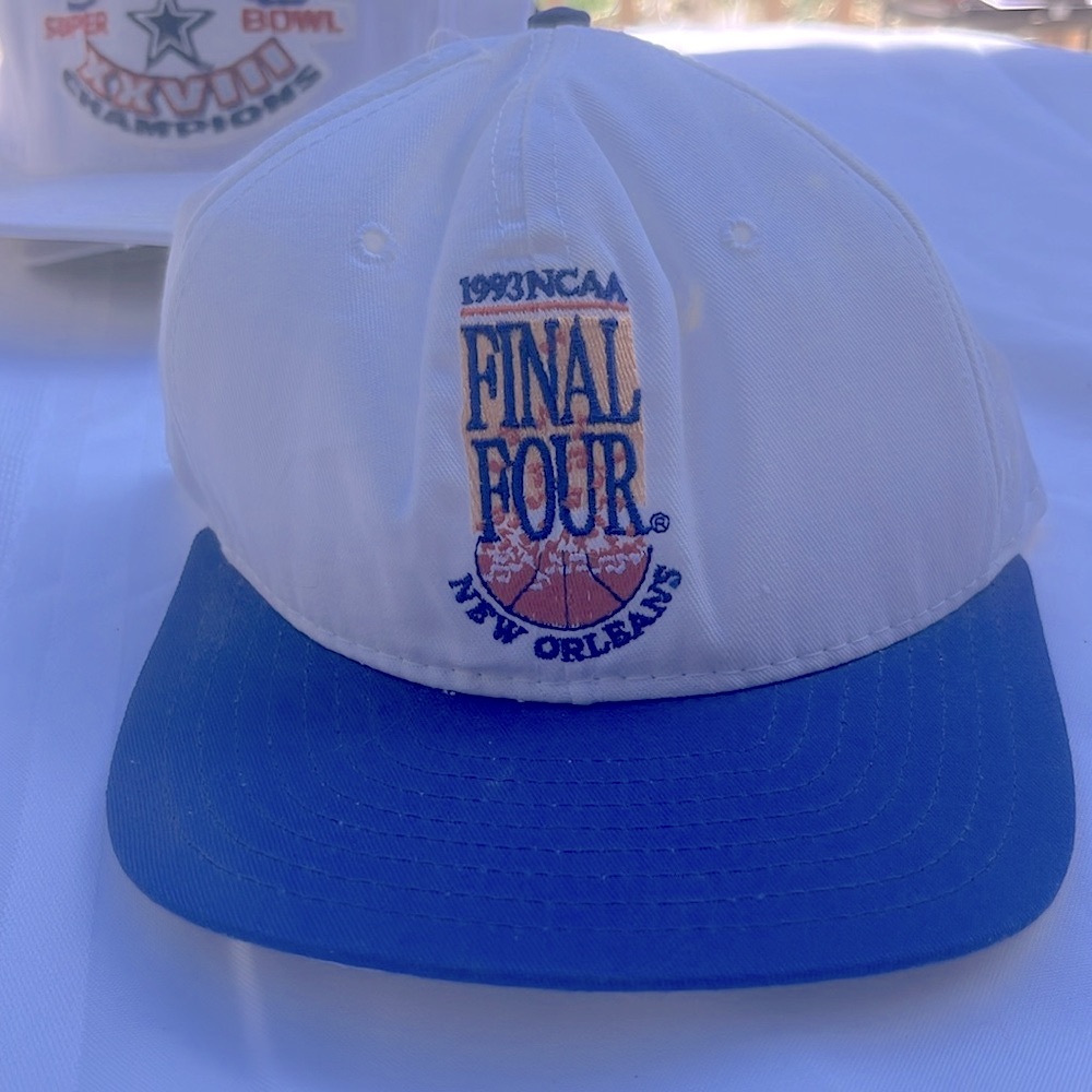 Baseball caps bundle - Picture 5 of 10